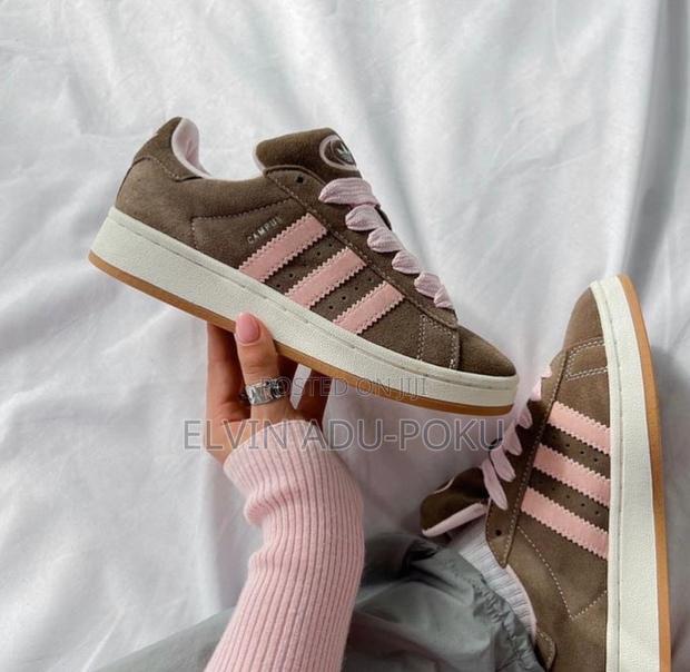 Adidas Campus Ladies “ Pink Strap “ Sneaker · Photo 4
