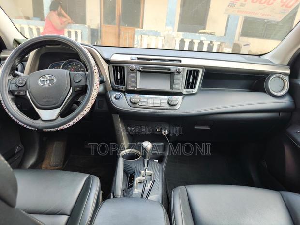 Toyota RAV4 2015 Black