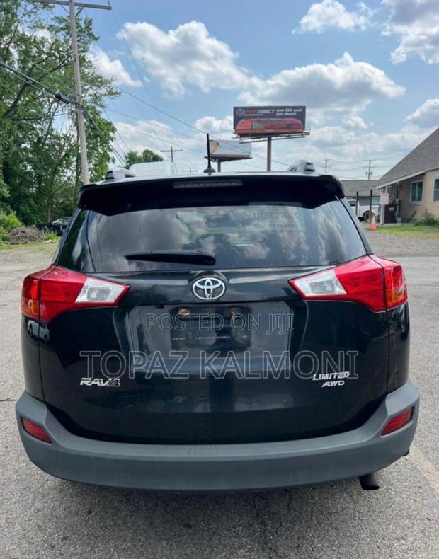 Toyota RAV4 2015 Black