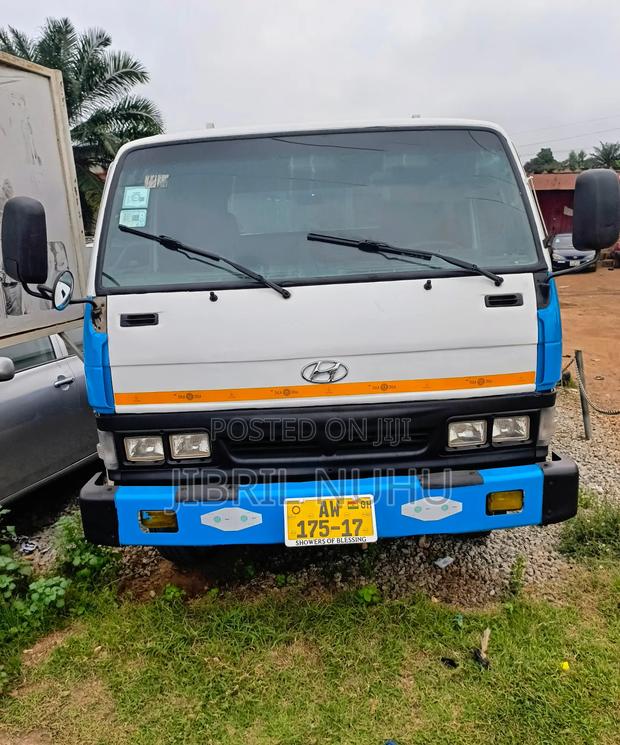 Hyundai Mighty