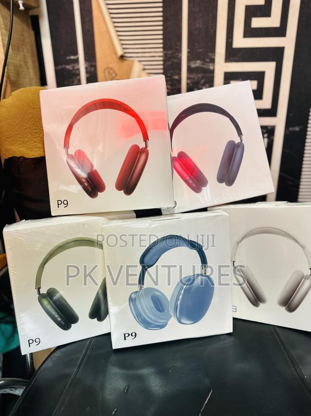 P9 Wireless Headphones · Photo 3
