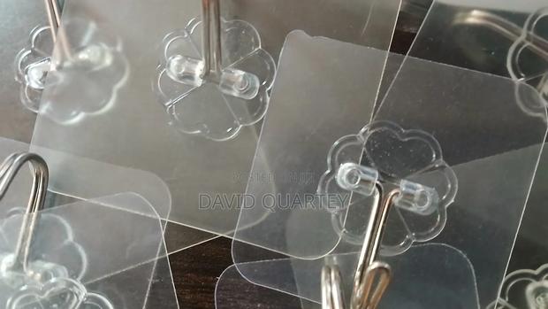Mounted Sticky Wall Adhesive Hook(4 Pieces) photo 2