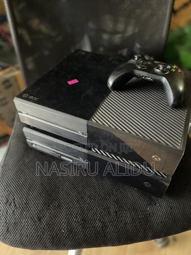 Xbox One 1tb 20 Plus Games Home Use · Photo 4