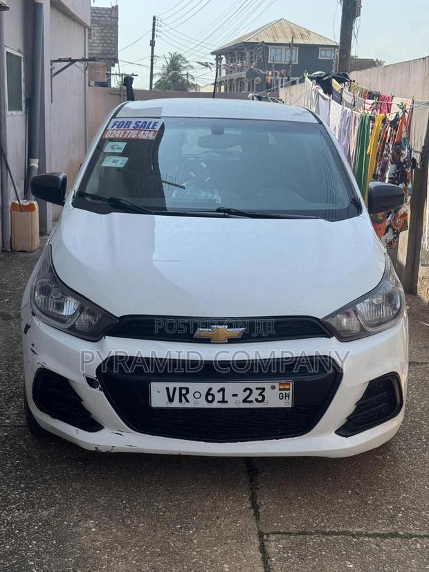 Chevrolet Spark LS CVT 2016 White