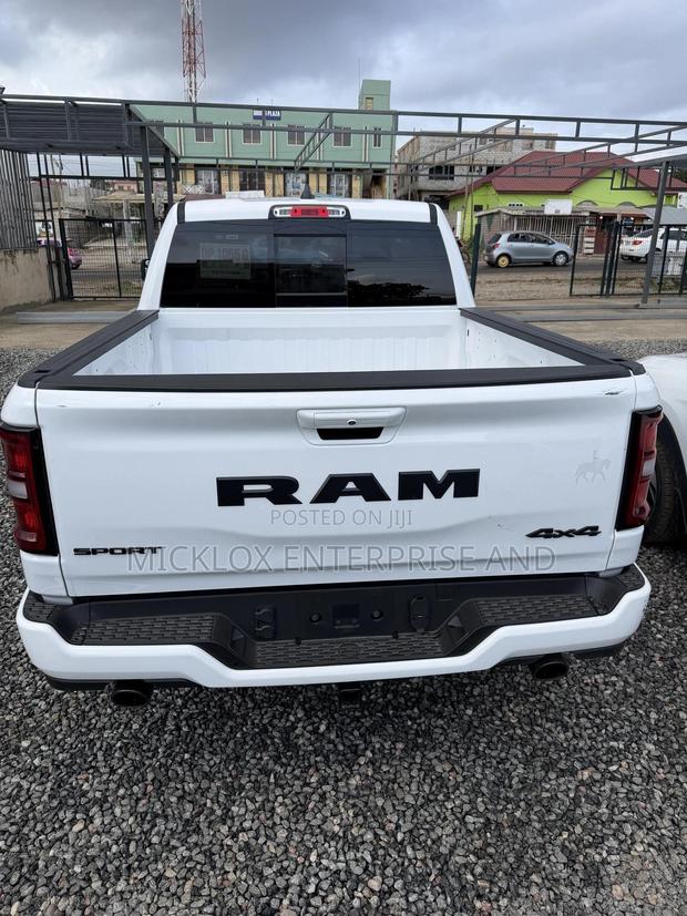 Dodge RAM 2025 White