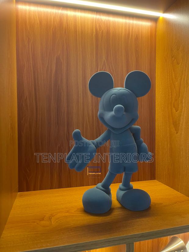 Mickey Welcome Sculpture Big