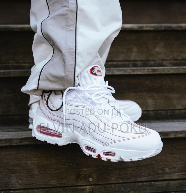 Air Max 95 Og Snow Surface Sneaker · Photo 4