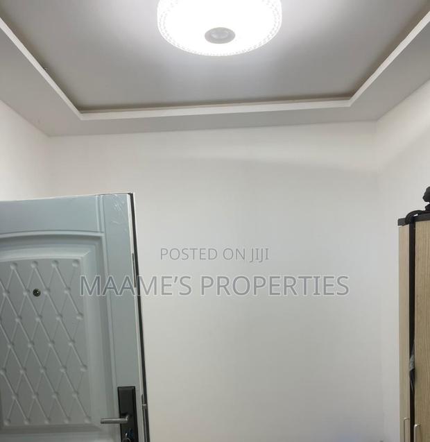 4bdrm Duplex in Tema Metropolitan for sale · Photo 4