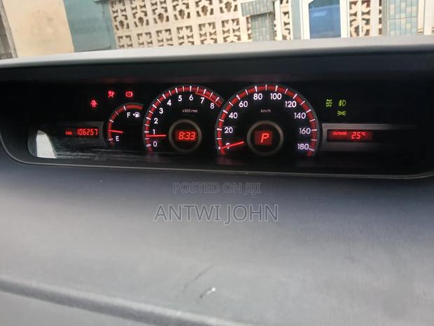 Toyota Voxy 2013 Black