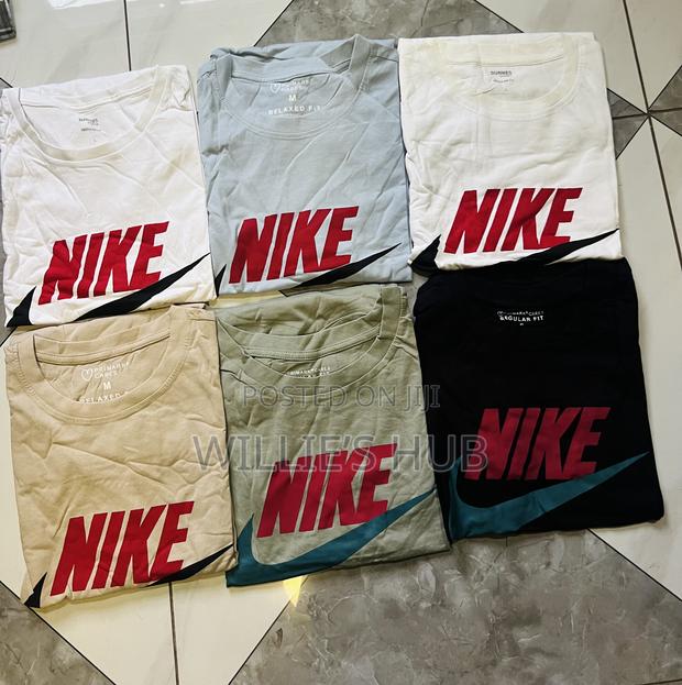 Nike T Shirt Uk · Photo 3