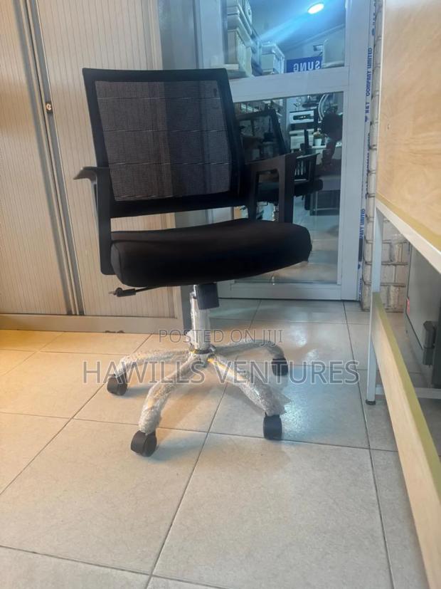 Fabric Mesh Home Office Chair · Photo 4