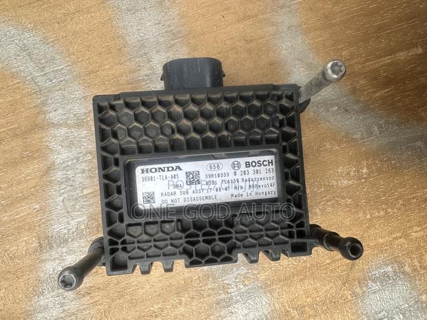 Honda Cr-v 2017,2018,2019 Radar Distance Control Sensor