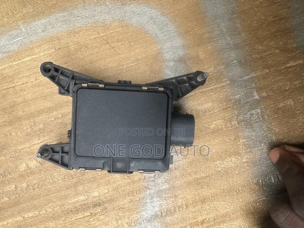 Honda Accord 2018,2019,2020,2021 Radar Distance Control Sensor photo 2