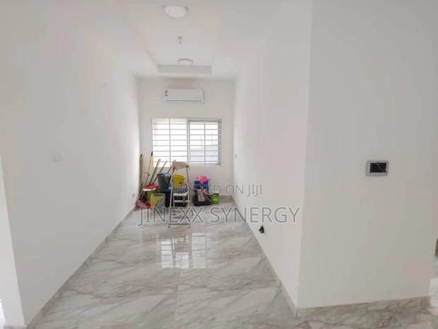 4bdrm House in Manet Court for rent