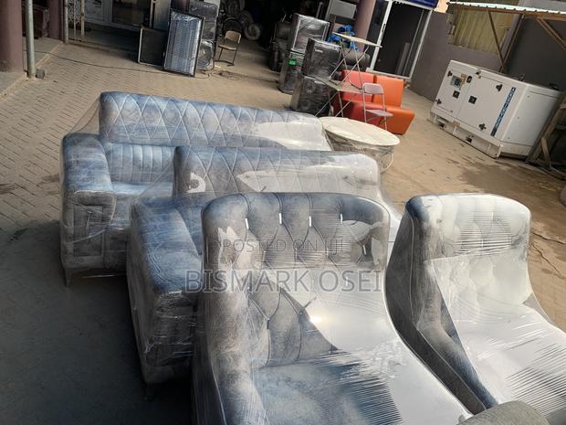 A Complete Set of Royal Comforts Sofa Chair, photo 2