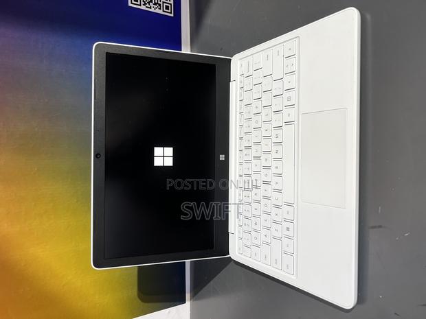 Laptop Microsoft Surface Laptop SE 4GB Intel Core I5 SSD 128GB