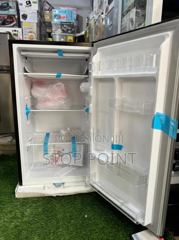 90ltr Pearl Table Top Fridge photo 3