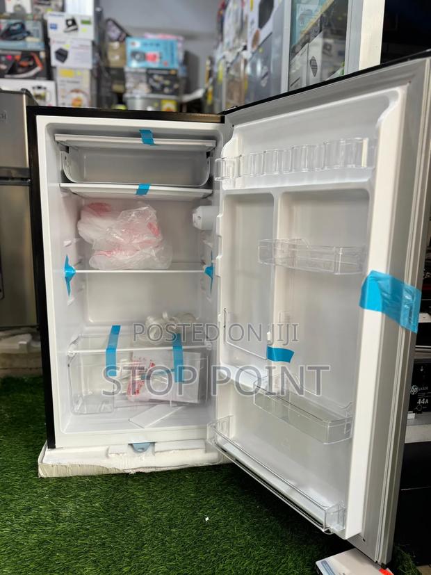 90ltr Pearl Table Top Fridge photo 4