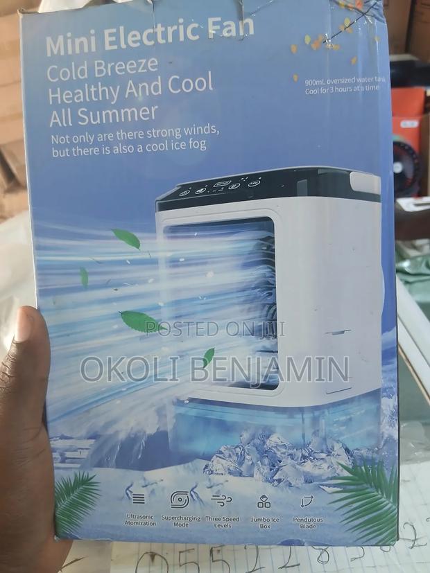 Mini Electric Fan