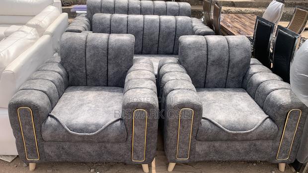 A Set of Comfortable and Beautiful Sofa · Photo 3