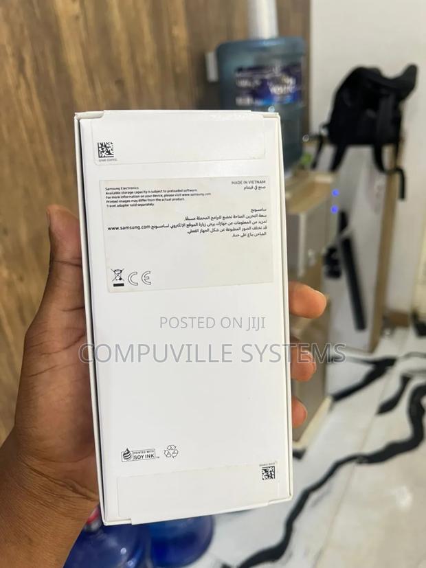 New Samsung Galaxy A17 5G 128 GB Black photo 2