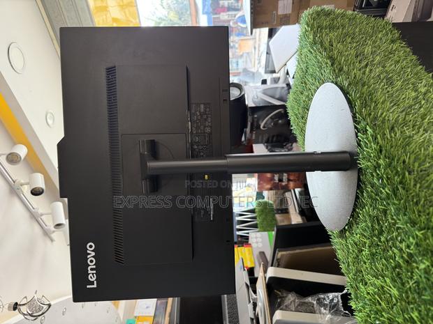 Thinkvision Full Hd (1080p)Voip Monitor an Ips Panel Integrated Webcam photo 2