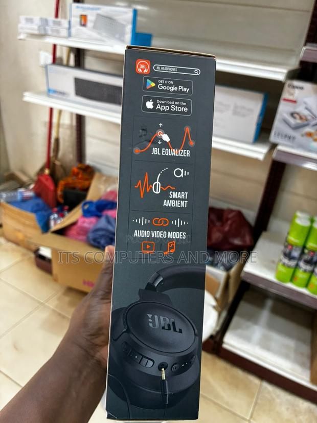 JBL Tune 770nc Wireless Over-Ear Headphones photo 4