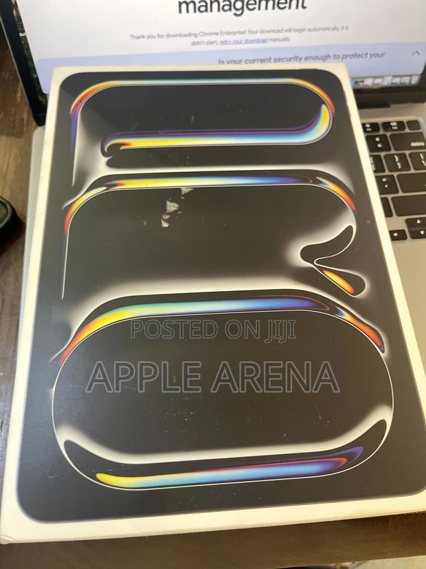 New Apple iPad Pro 11 (2025) 256 GB Black · Photo 4