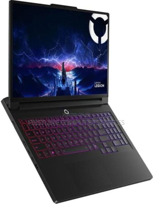 New Laptop Lenovo Legion 7 64GB Intel Core Ultra 9 SSD 2T