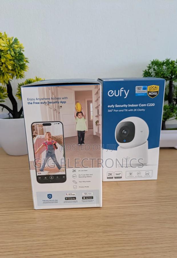 Eufy Security C220 Indoor Pan Tilt Camera photo 2