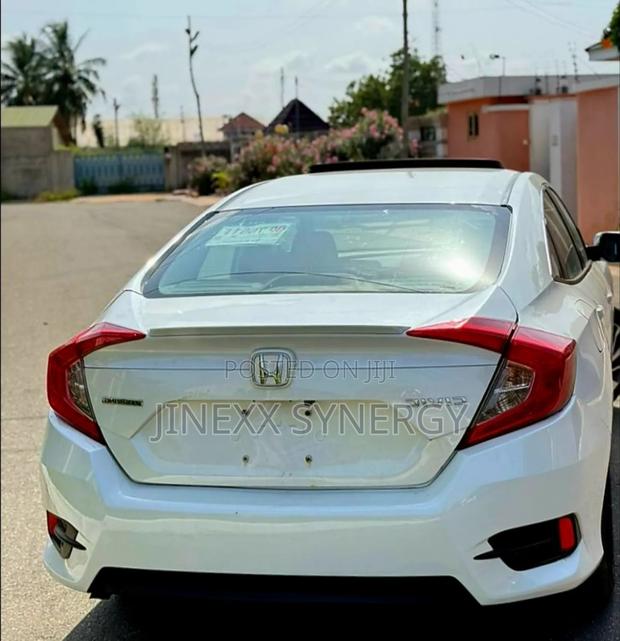 Honda Civic EX 4dr Sedan (2.0L 4cyl) 2017 White