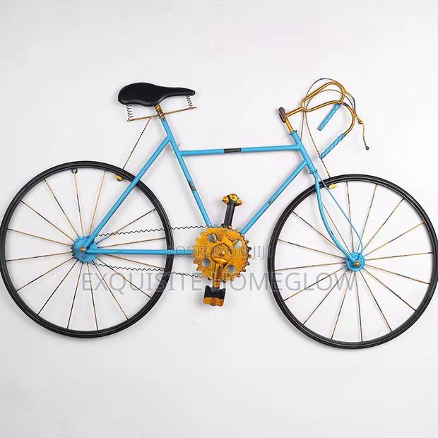 Vintange-Style Metal Bicycle Wall Art Piece With Added String Lights · Photo 4