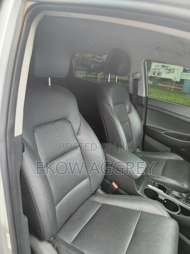 Hyundai Tucson Limited FWD 2017 Silver