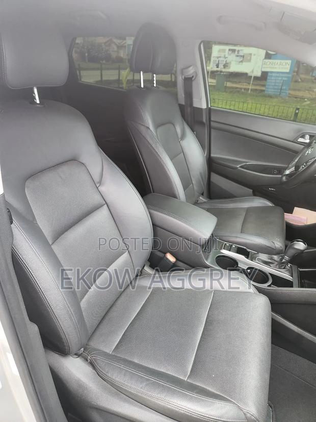 Hyundai Tucson Limited FWD 2017 Silver