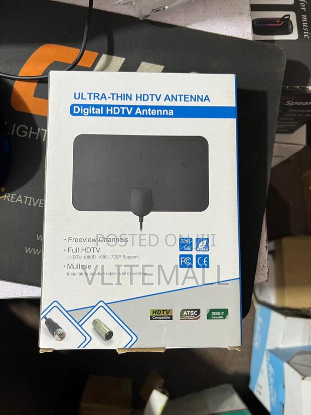 Needed Ultra Quality Indoor and Outdoor HDTV Antenna · Photo 4