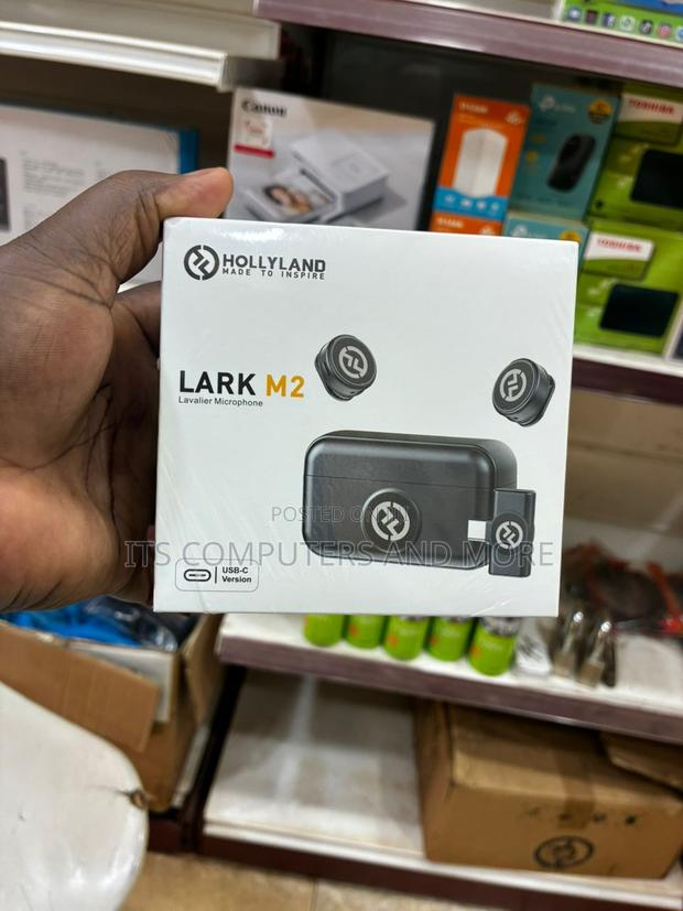 Hollyland Lark M2 Wireless Lavalier Microphone