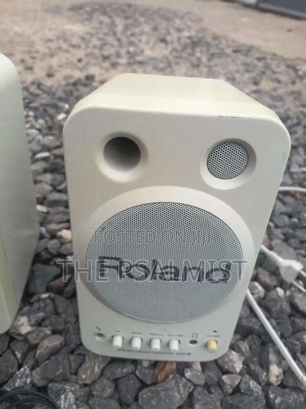 Roland Ma 8 Monitor Studio Speakers photo 2