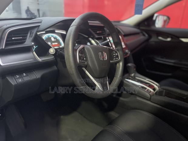 Honda Civic EX-L Sedan 2018 White