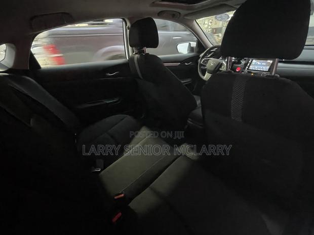 Honda Civic EX-L Sedan 2018 White