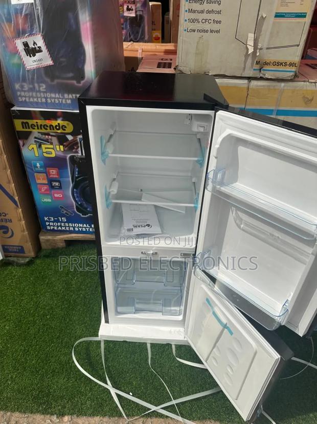 Pearl Table Top Double Door Fridge 77 Litres photo 4