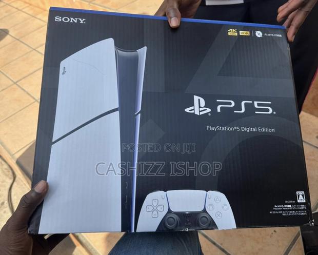 PS5 Slim New · Photo 1