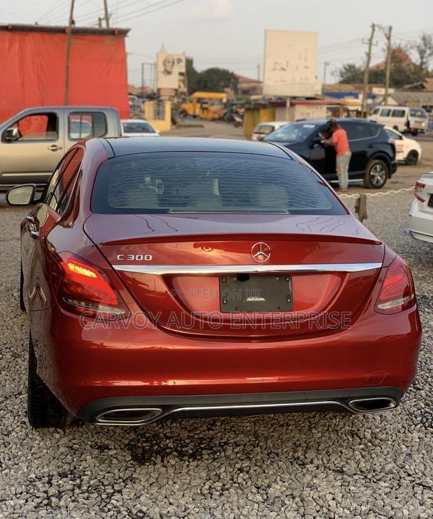 Mercedes-Benz C300 Sport 4Matic Sedan AWD (2.0L 4cyl 7A) 2017 Maroon