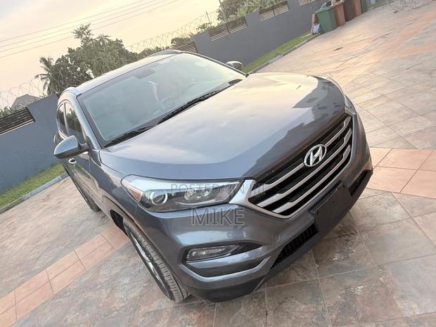 Hyundai Tucson SEL FWD 2018 Gray