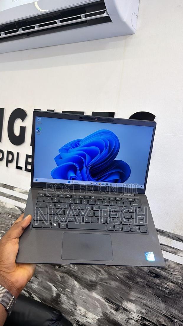 Laptop Dell Latitude 5400 16GB Intel Core I5 SSD 256GB photo 3