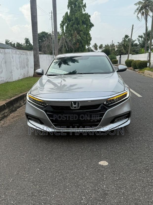 Honda Accord Touring 2018 Silver