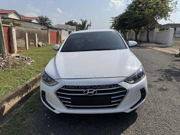 Hyundai Avante 2018 White