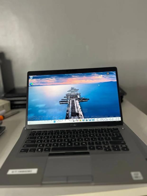 Laptop Dell Latitude 5410 16GB Intel Core I7 SSD 256GB photo 2