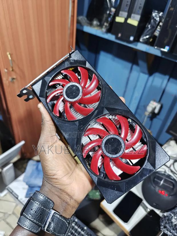 Non Plug Rx 550 2gig Dx12 Ddr2