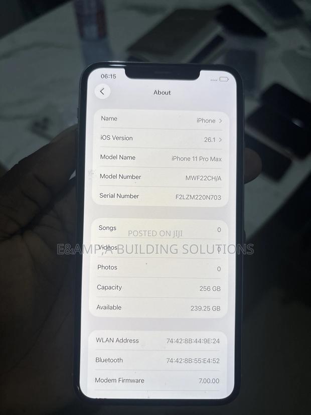 Apple iPhone 11 Pro Max 256 GB · Photo 3