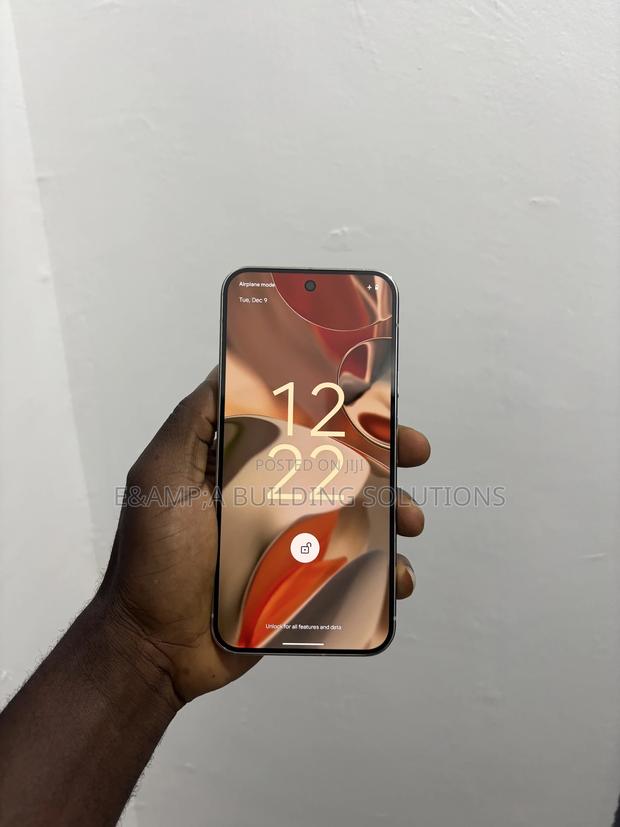 Google Pixel 9 Pro XL 128 GB White · Photo 4